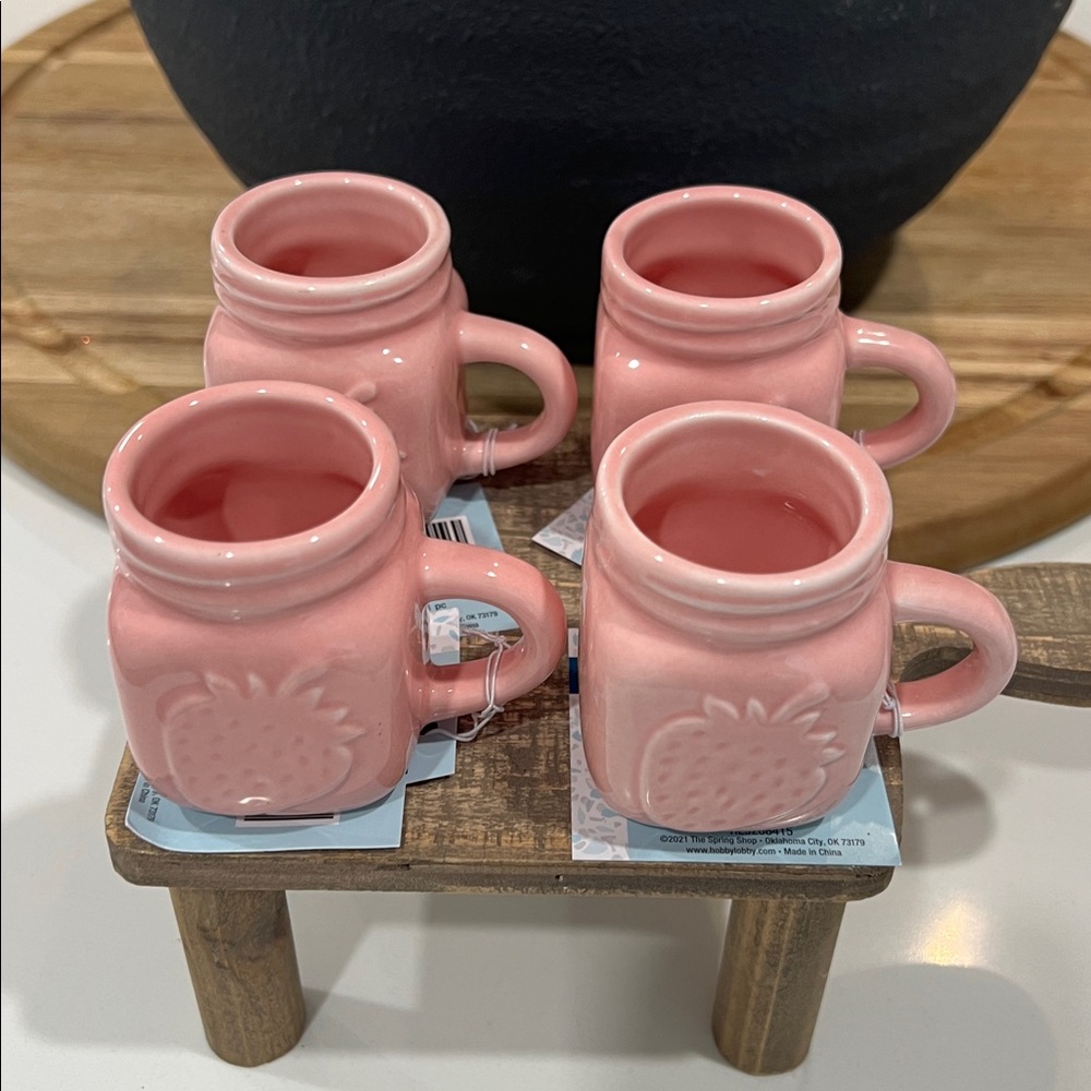 🍓Cute. Mini Mug Set.. - Picture 3 of 16